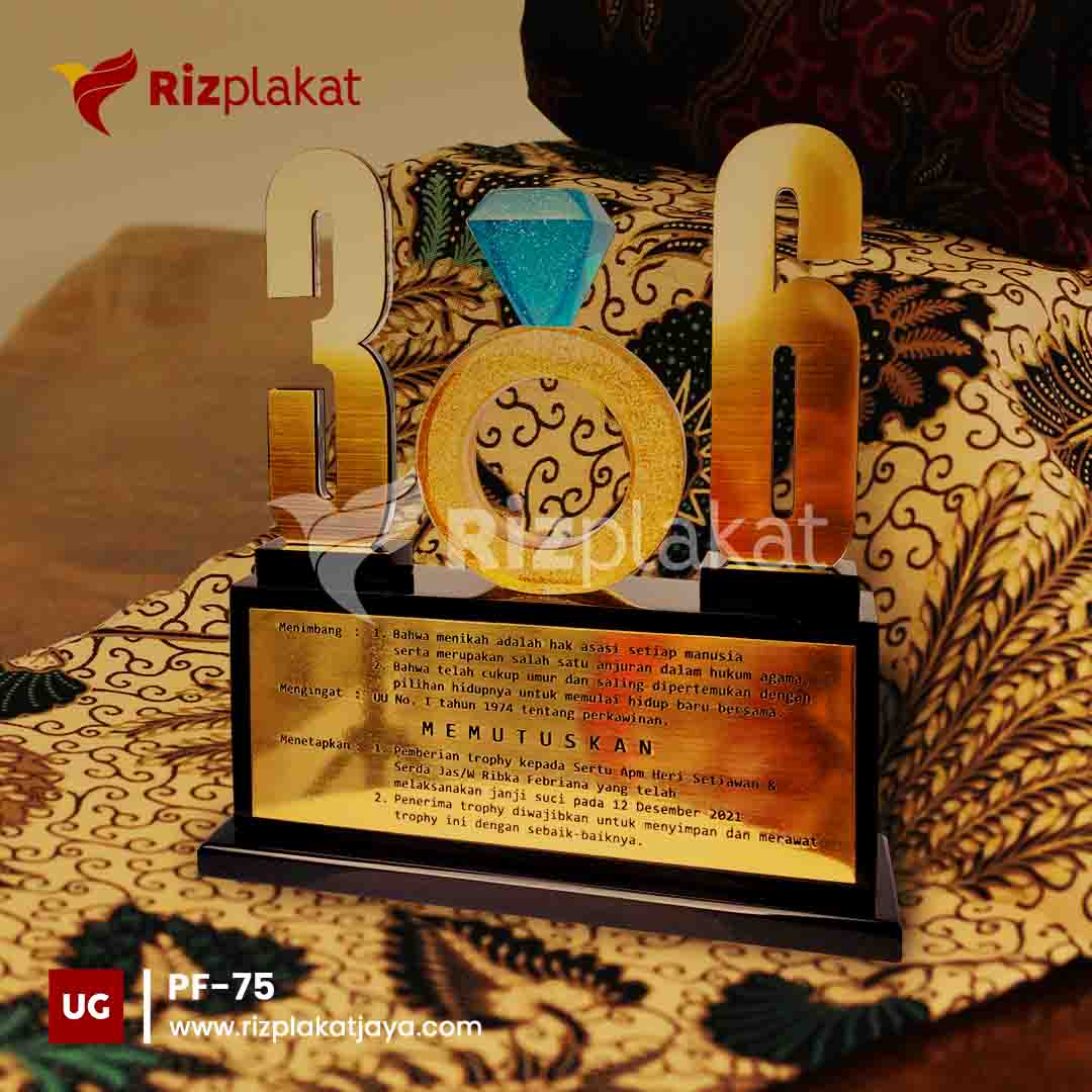 Plakat Resin Custom Untuk Pernikahan